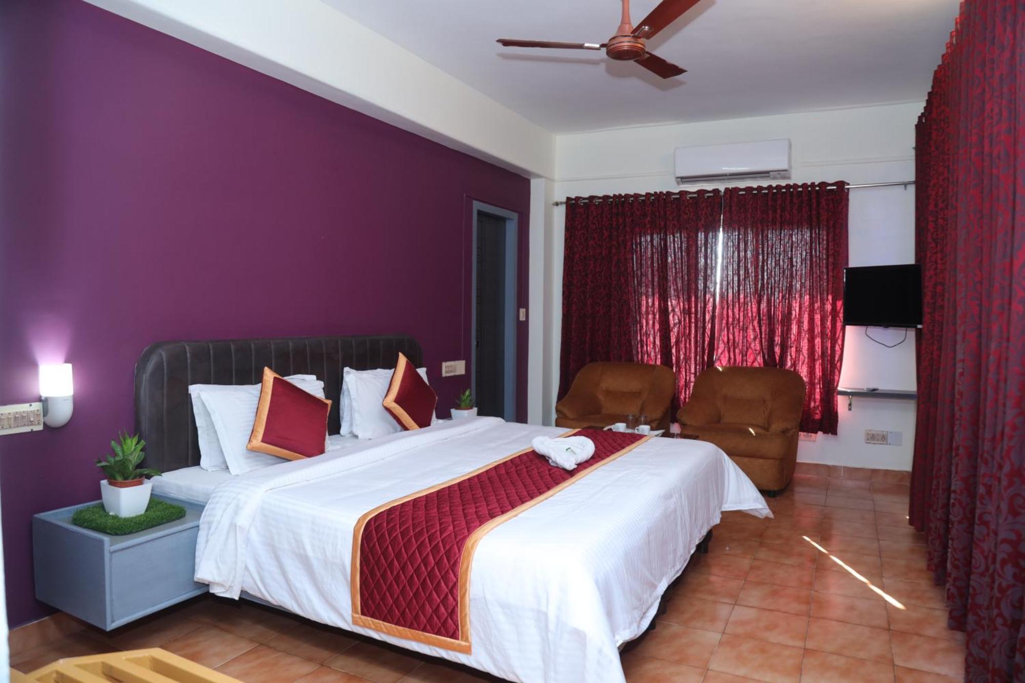 Grand Harmony Beach Resort Ковалам Екстериор снимка