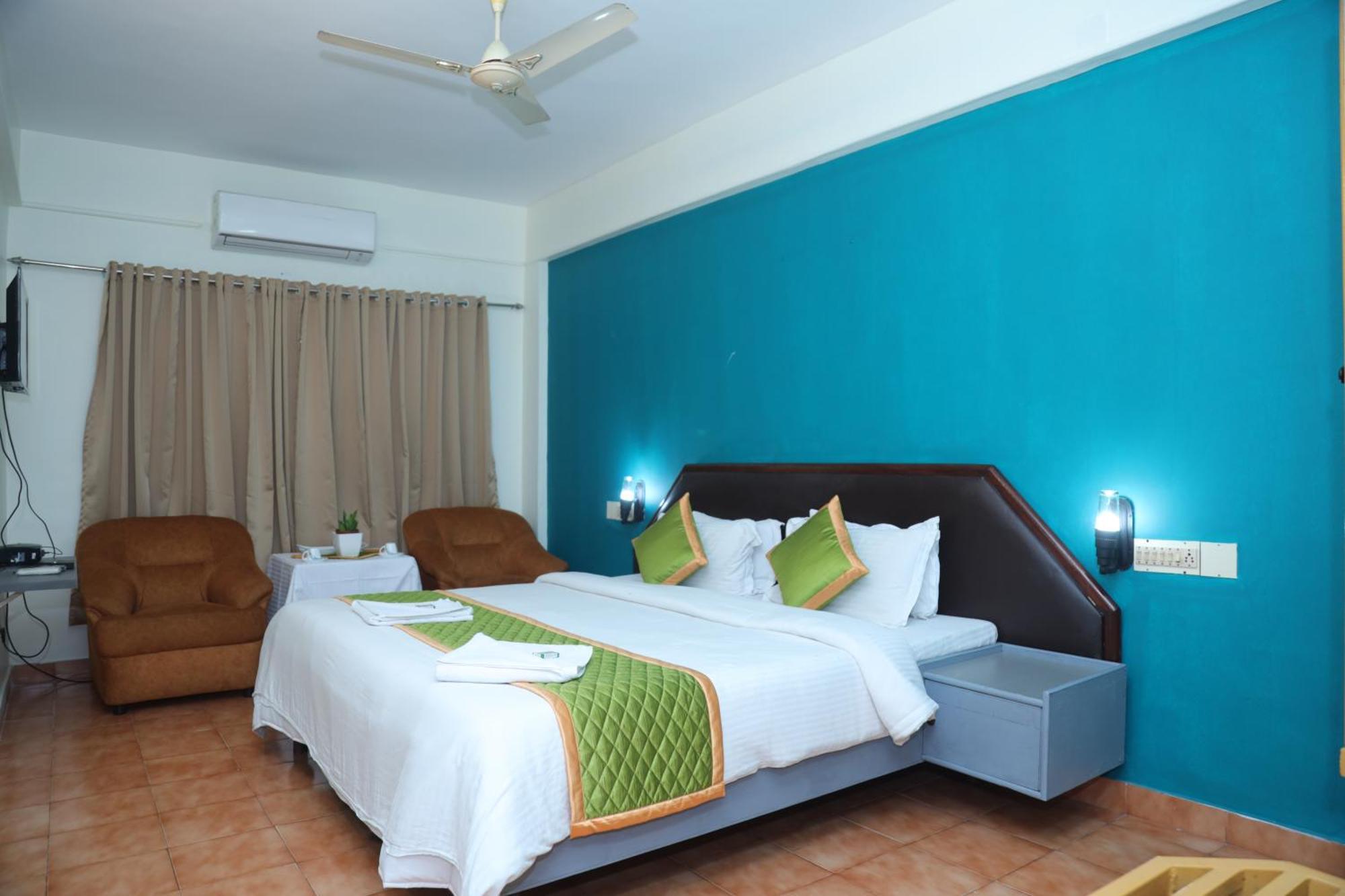 Grand Harmony Beach Resort Ковалам Екстериор снимка
