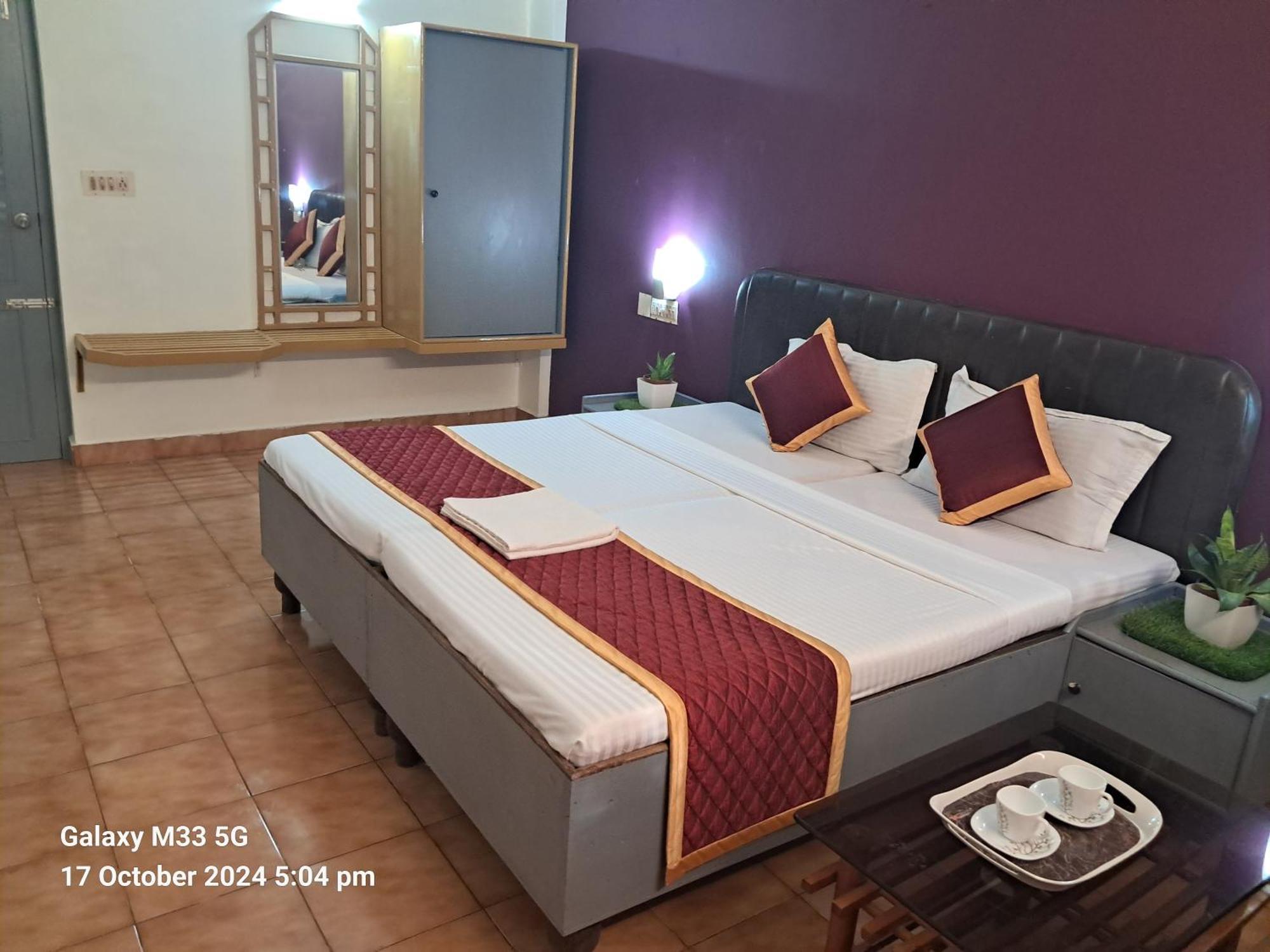 Grand Harmony Beach Resort Ковалам Екстериор снимка